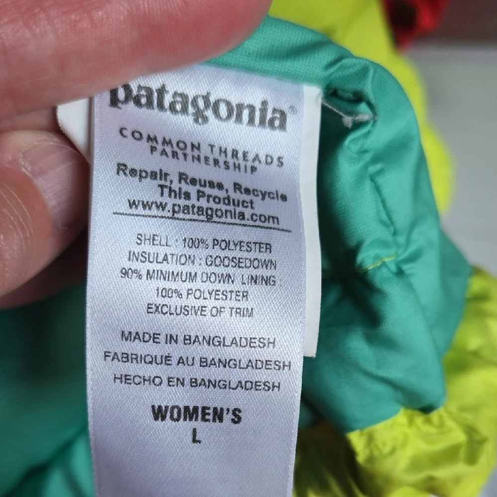 Patagonia Bright Green Quilted Jacket - Picture 4 of 5